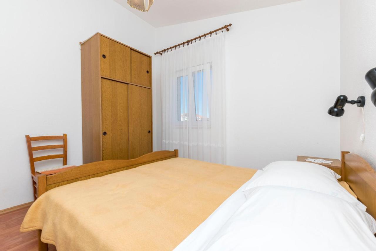 Apartments Neda Trogir Exterior photo